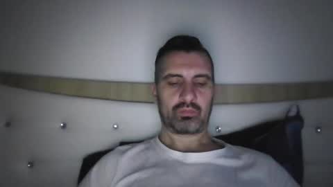 Snapshot of adyyyyyyyyyy35 chatting on 02-17-26, 05:26 Adrian online show from 02-17-26, 05:26