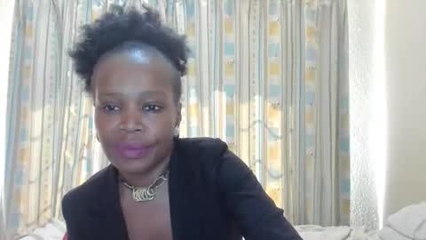 AfricanSquirtQueen online show from 09-19-25, 11:22