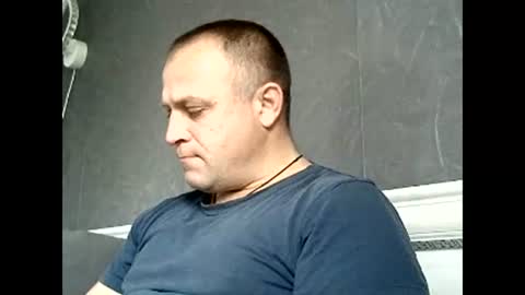 Snapshot of afonya342 chatting on 10-23-25, 06:02 Sasha online show from 10-23-25, 06:02