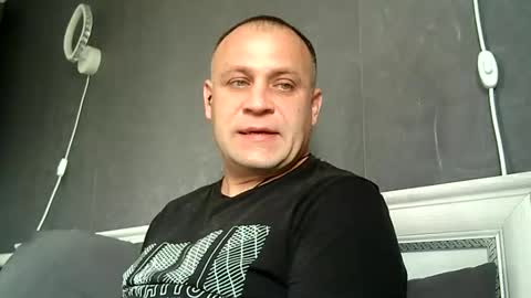 Sasha online show from 10-28-25, 07:12