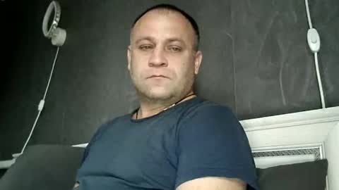 Sasha online show from 11-17-25, 06:08