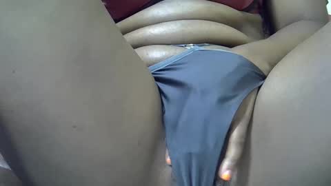 africanngirl online show from 12-22-24, 07:44