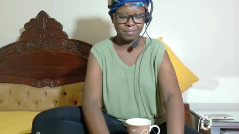 Snapshot of africanquee2 chatting on 12-28-24, 07:00 jackline online show from 12-28-24, 07:00
