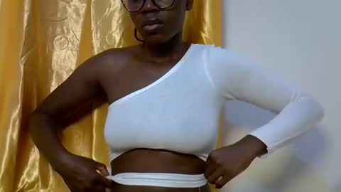 Snapshot of afrikan_desire chatting on 02-07-26, 09:57 afrikan_desire online show from 02-07-26, 09:57