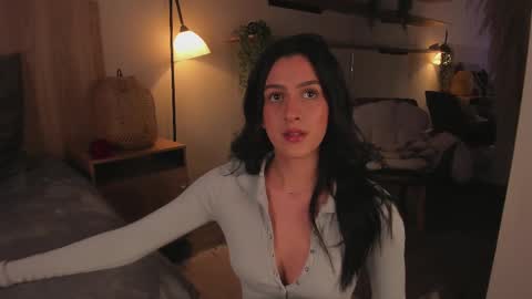 Emma online show from 03-12-25, 10:17