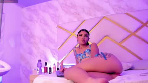 Snapshot of afrodita_scorpion chatting on 02-11-25, 12:06 AfroditaX online show from 02-11-25, 12:06