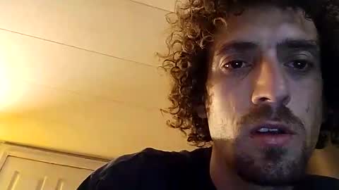 Snapshot of afromanblake chatting on 09-23-25, 04:48 afromanblake online show from 09-23-25, 04:48