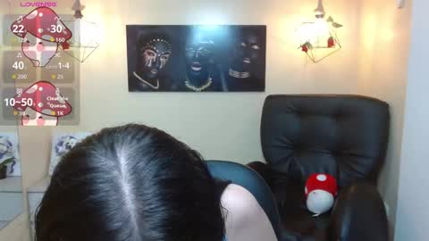 Snapshot of agarycus_ chatting on 09-13-25, 12:38 Kimberly online show from 09-13-25, 12:38