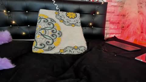 agata__rose online show from 02-17-25, 11:23