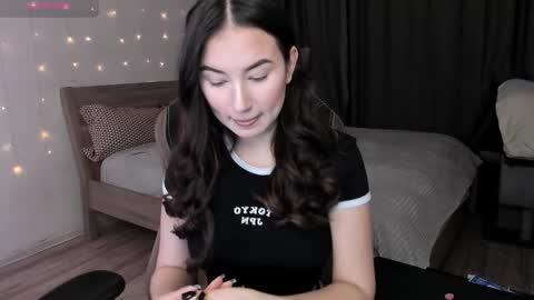 Eva online show from 02-05-25, 08:00