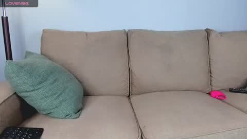 Snapshot of agata_haris chatting on 06-27-26, 02:38 Agata online show from 06-27-26, 02:38