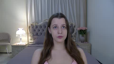 Agata Aisitt online show from 03-05-26, 05:31