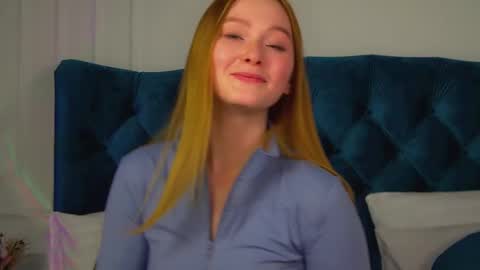 AgataFoxley online show from 11-22-25, 06:29