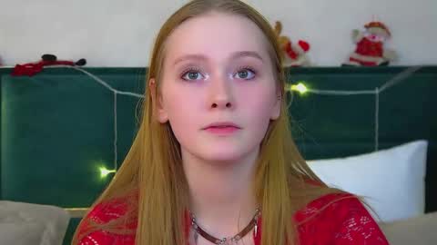 AgataFoxley online show from 12-14-25, 06:12