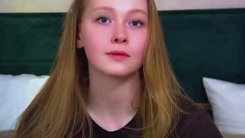 AgataFoxley online show from 03-11-26, 06:25