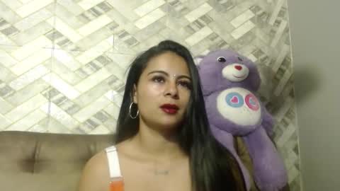 Agatha online show from 11-24-25, 11:43