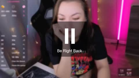 Snapshot of agatha_richter chatting on 11-21-25, 04:22 Agatha online show from 11-21-25, 04:22