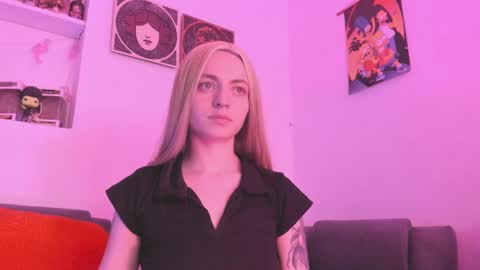 Camila     2 online show from 01-30-25, 03:00