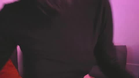 Camila     2 online show from 02-01-25, 02:16