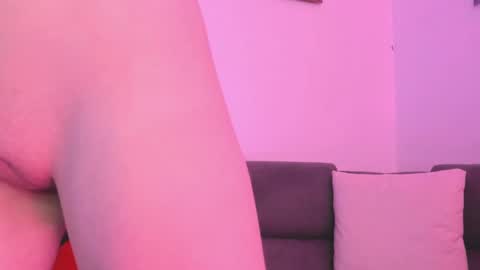 Camila     2 online show from 02-05-25, 08:46