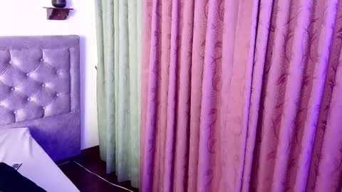 agathadark_sm online show from 11-15-25, 06:11