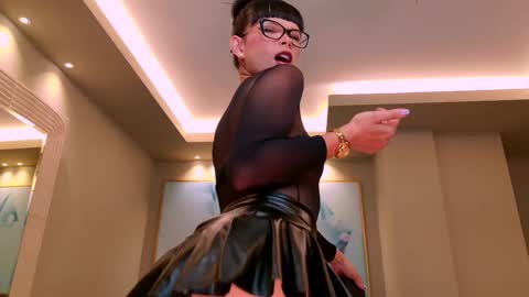 Snapshot of agathakondo chatting on 10-22-25, 06:51 Agatha online show from 10-22-25, 06:51