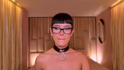 Snapshot of agathakondo chatting on 10-24-25, 07:21 Agatha online show from 10-24-25, 07:21