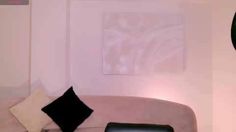 Snapshot of agathakondo chatting on 11-24-25, 12:43 Agatha online show from 11-24-25, 12:43