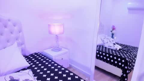 Agatha Mendoza online show from 12-26-24, 02:16