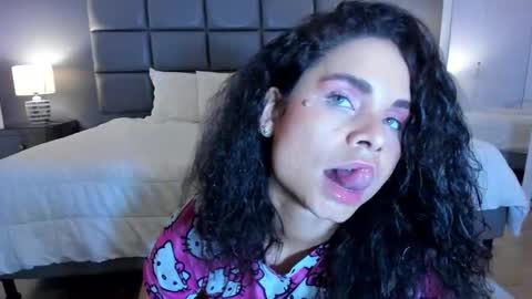 Agatha Mendoza online show from 12-29-24, 07:11