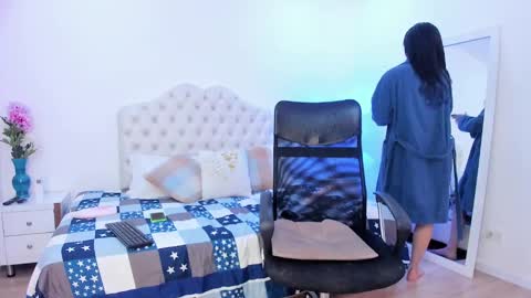 Agatha Mendoza online show from 01-11-25, 11:12