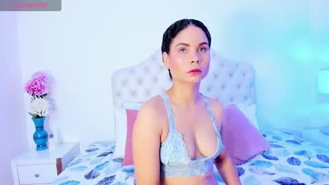 Agatha Mendoza online show from 01-16-25, 10:53