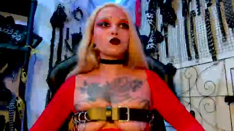 Agatha Fox online show from 02-19-25, 08:52