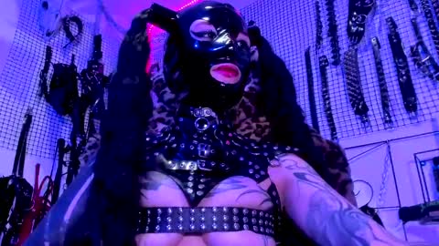 Agatha Fox online show from 02-27-25, 10:31