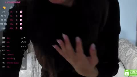 Snapshot of agattasmith chatting on 02-19-25, 04:22 AgattaSmith online show from 02-19-25, 04:22