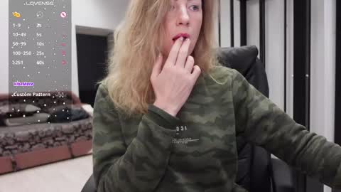 Agelina Lilly Laura online show from 02-20-25, 06:17