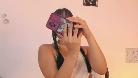 Maggie   online show from 11-18-25, 11:26