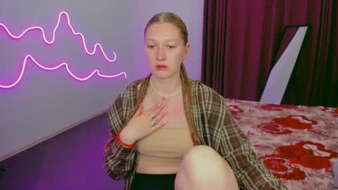 AgnesArden online show from 10-13-25, 12:49