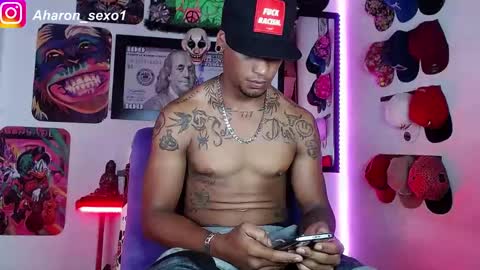 Snapshot of aharon_sexo1 chatting on 01-03-25, 10:29 Aharon  Zamora online show from 01-03-25, 10:29