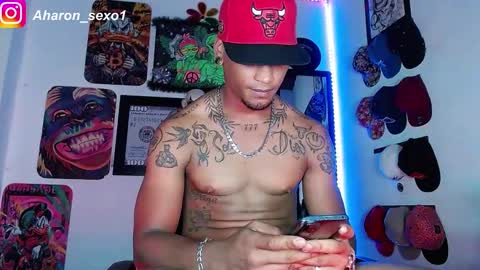 Snapshot of aharon_sexo1 chatting on 01-12-25, 10:56 Aharon  Zamora online show from 01-12-25, 10:56