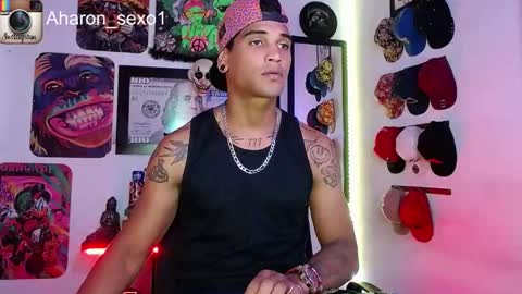 Snapshot of aharon_sexo1 chatting on 01-18-25, 03:53 Aharon  Zamora online show from 01-18-25, 03:53