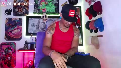 Snapshot of aharon_sexo1 chatting on 02-25-25, 06:42 Aharon  Zamora online show from 02-25-25, 06:42