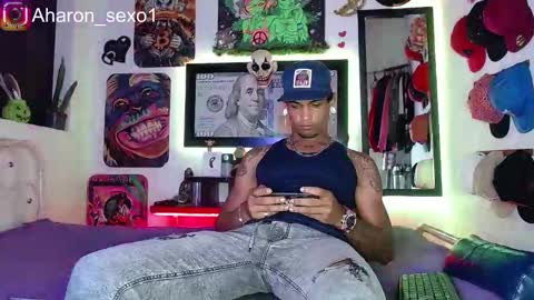 Snapshot of aharon_sexo1 chatting on 03-05-25, 10:21 Aharon  Zamora online show from 03-05-25, 10:21