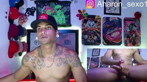 Snapshot of aharon_sexo1 chatting on 03-11-25, 07:58 Aharon  Zamora online show from 03-11-25, 07:58