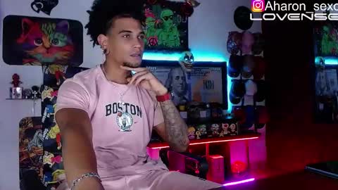 Snapshot of aharon_sexo1 chatting on 10-17-25, 07:33 Aharon  Zamora online show from 10-17-25, 07:33
