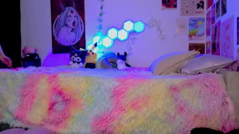 Snapshot of ahri_ossuri chatting on 09-11-25, 04:56 ahri online show from 09-11-25, 04:56