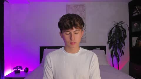 A H  online show from 01-21-25, 02:33