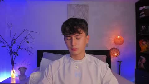 A H  online show from 02-21-25, 04:40