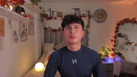 A H  online show from 11-11-25, 12:54