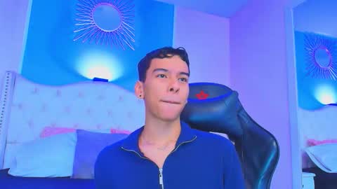 aiden_royce online show from 09-29-25, 02:27